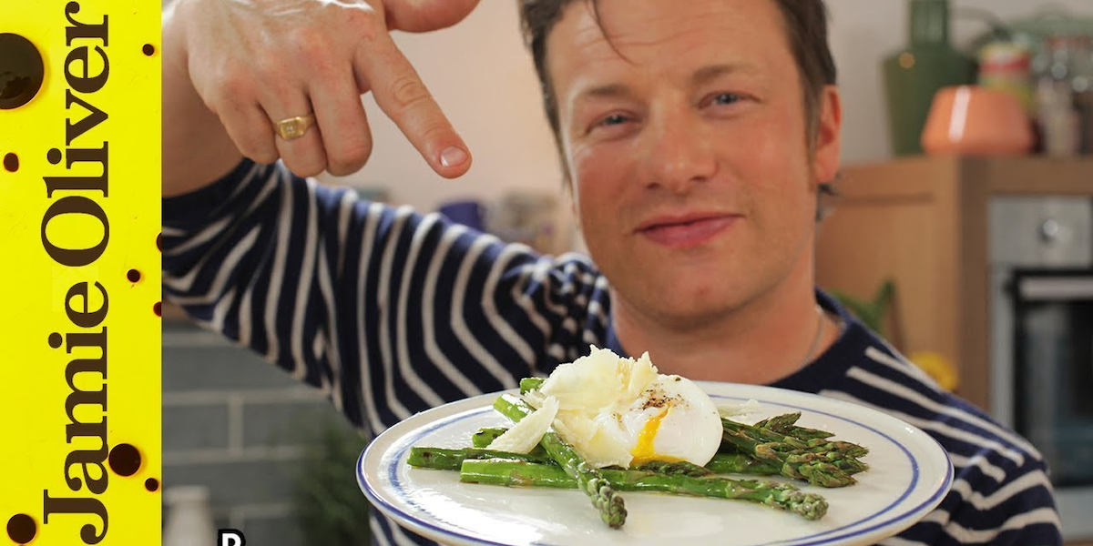 3 moduri de a gati oua posate de Jamie Oliver